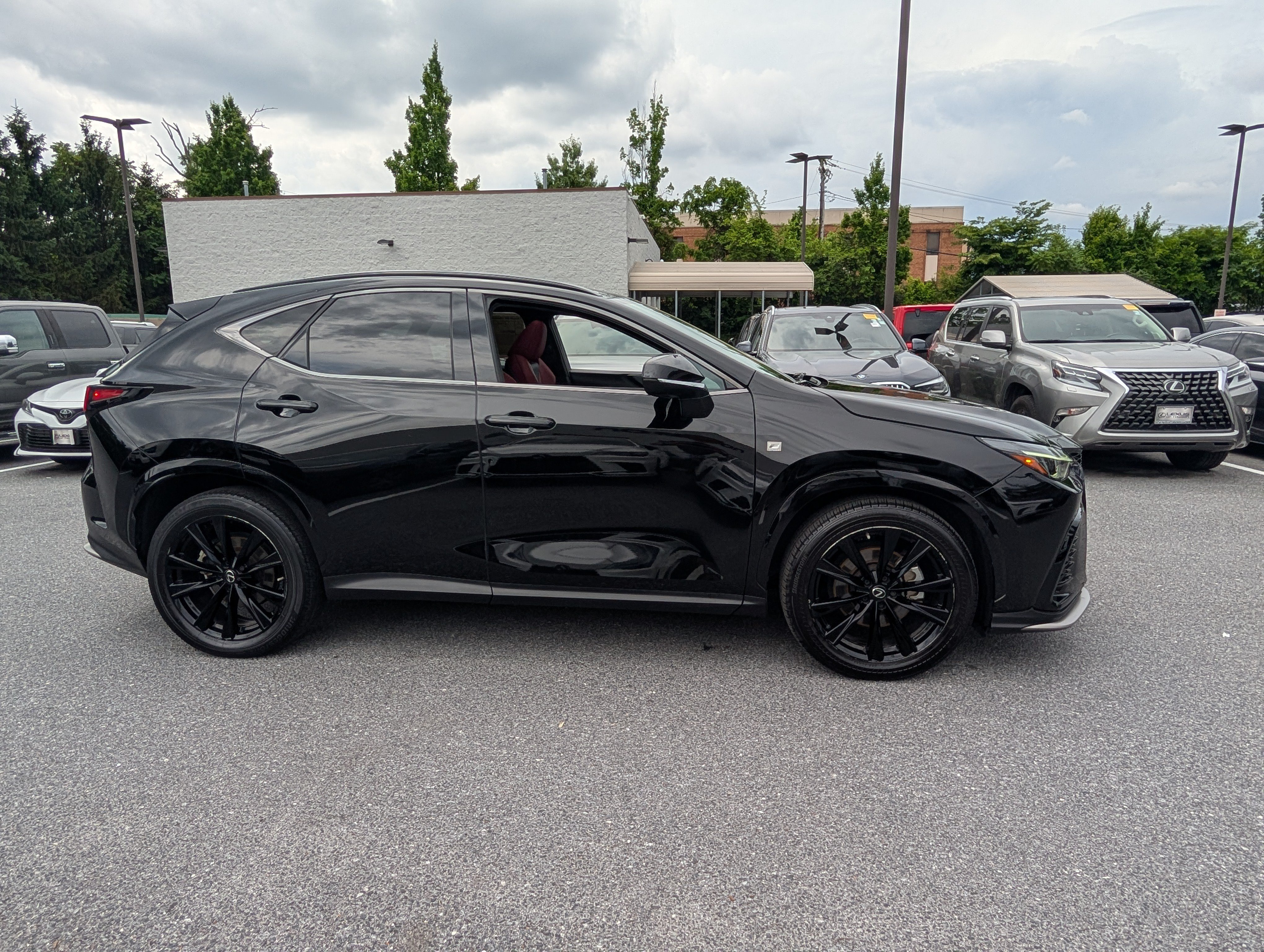 Certified 2023 Lexus NX 350 F Sport AWD/4WD image 2