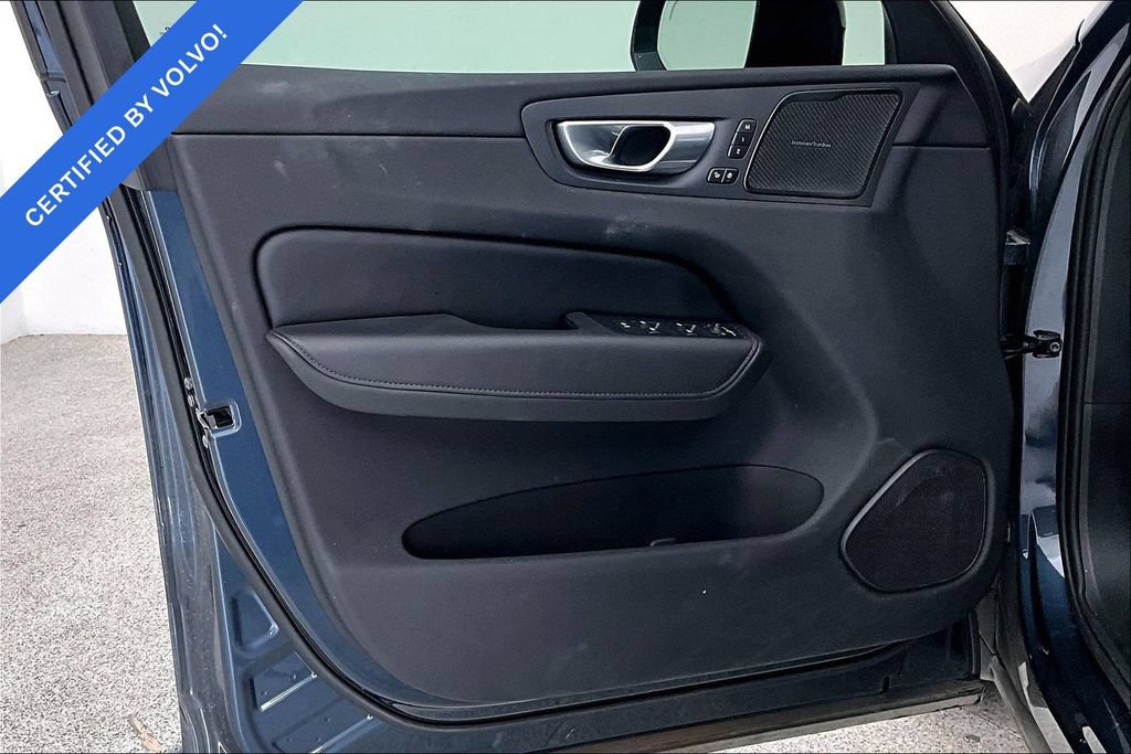 Certified 2024 Volvo XC60 B5 Plus w/ Protection Package Premier AWD/4WD image 20