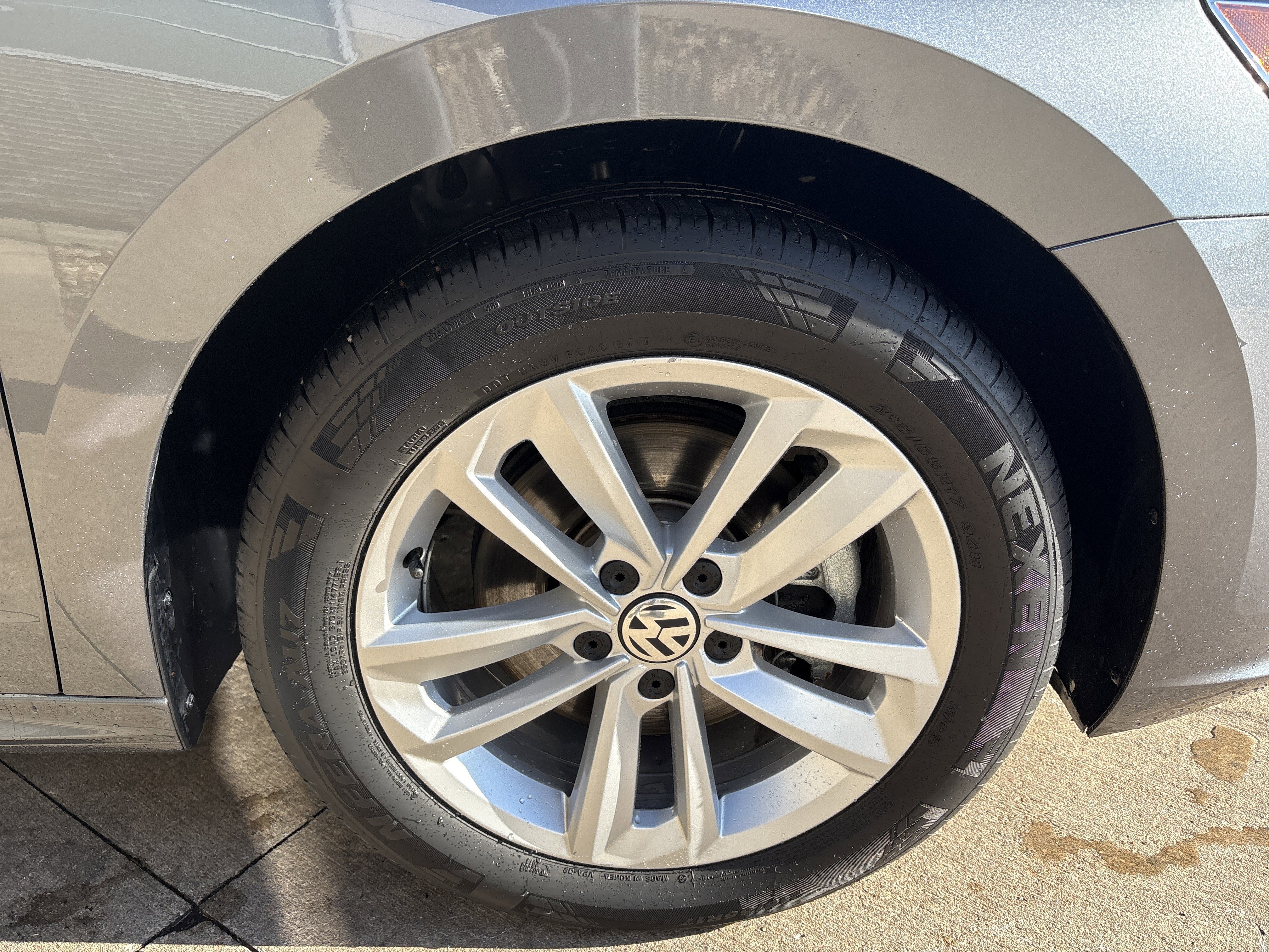 Used 2020 Volkswagen Passat 2.0T SE image 13