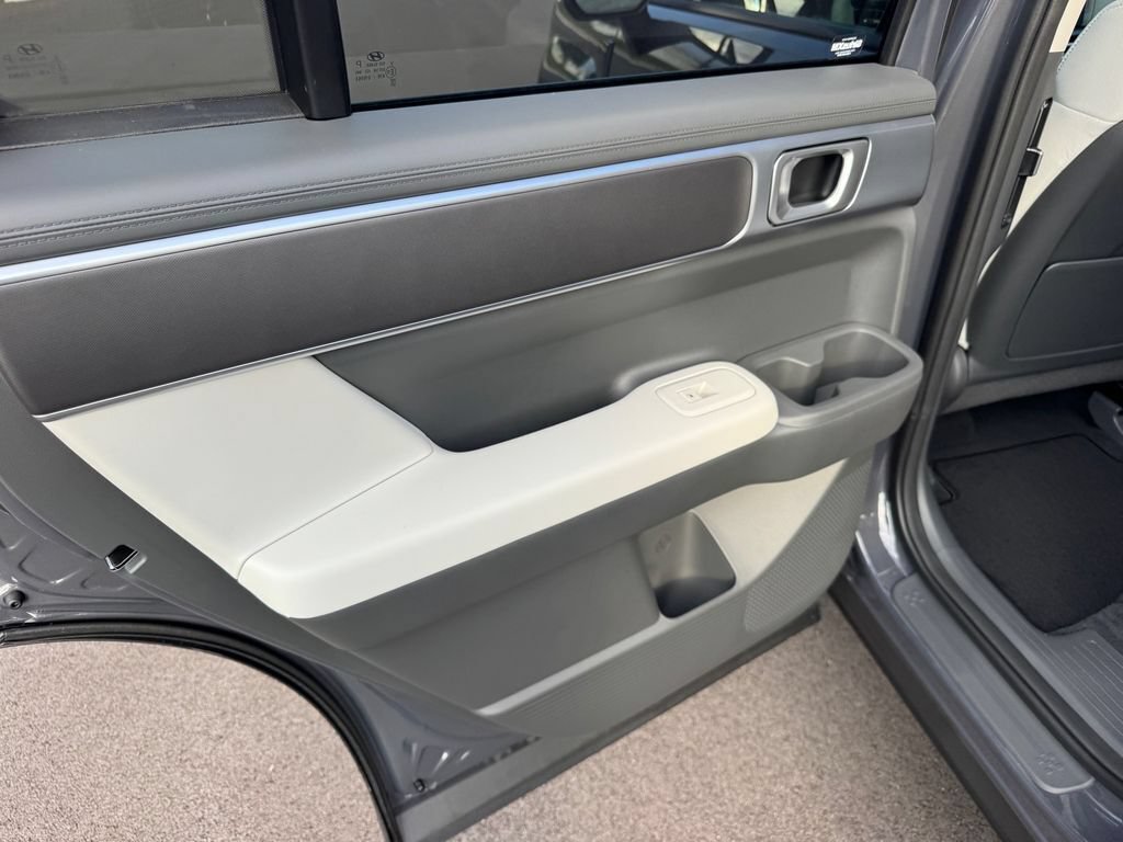 New 2026 Hyundai Santa Fe SE FWD image 17