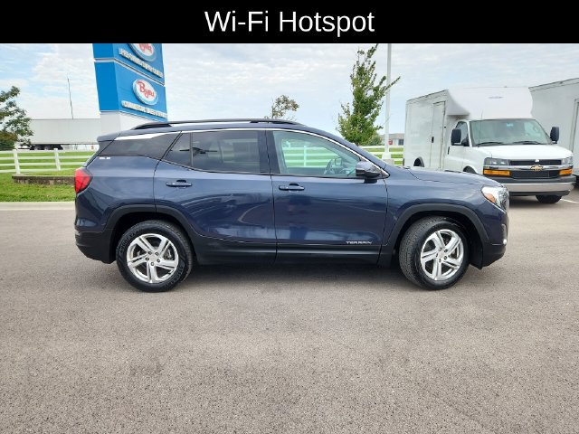 Used 2019 GMC Terrain SLE w/ GMC Pro Grade Package AWD/4WD image 10