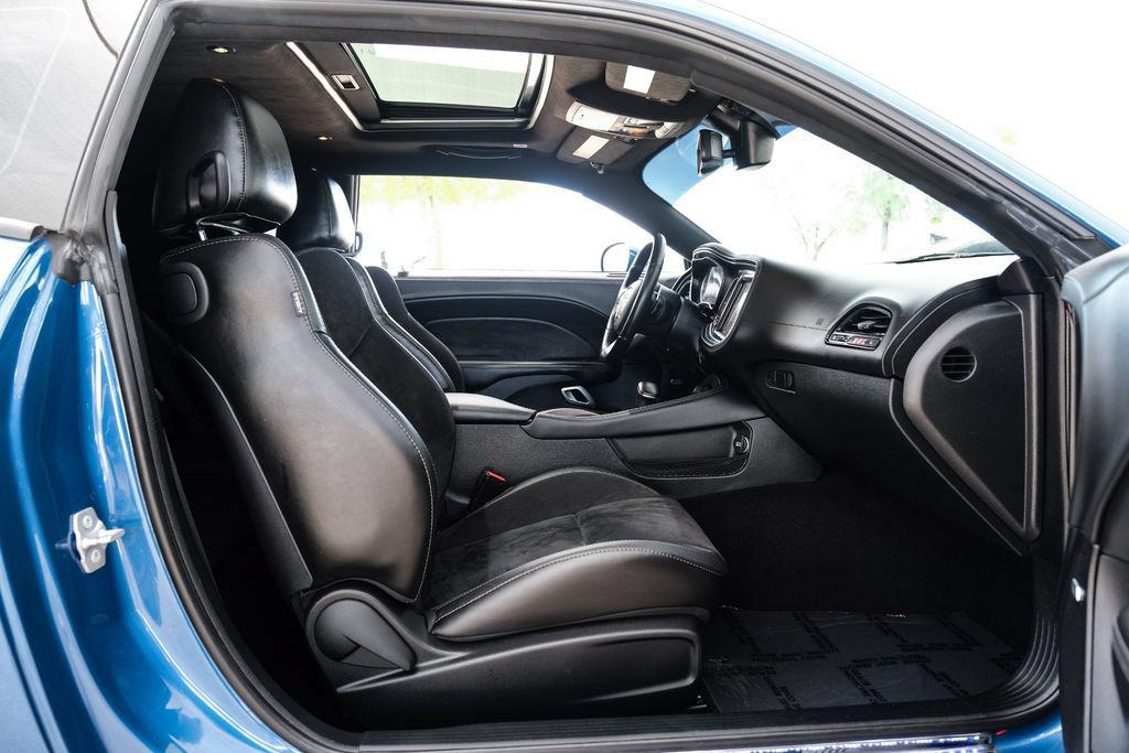 Used 2020 Dodge Challenger R/T Scat Pack RWD image 33