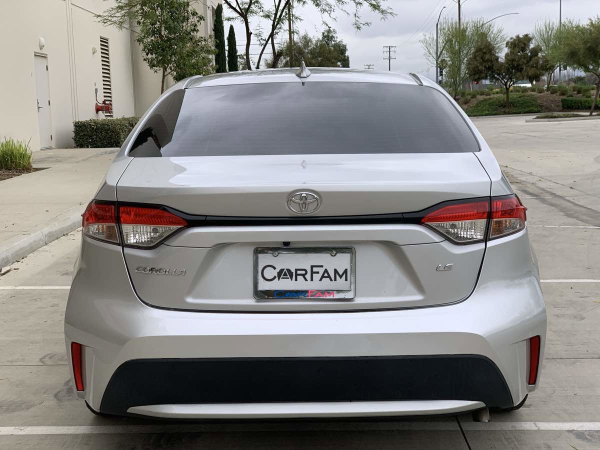 Used 2021 Toyota Corolla LE image 5