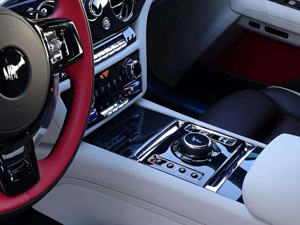 Certified 2024 Rolls-Royce Ghost AWD/4WD image 15