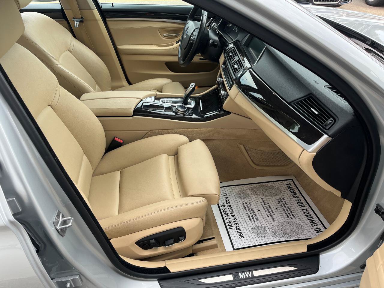 Used 2014 BMW 535d xDrive AWD/4WD image 21