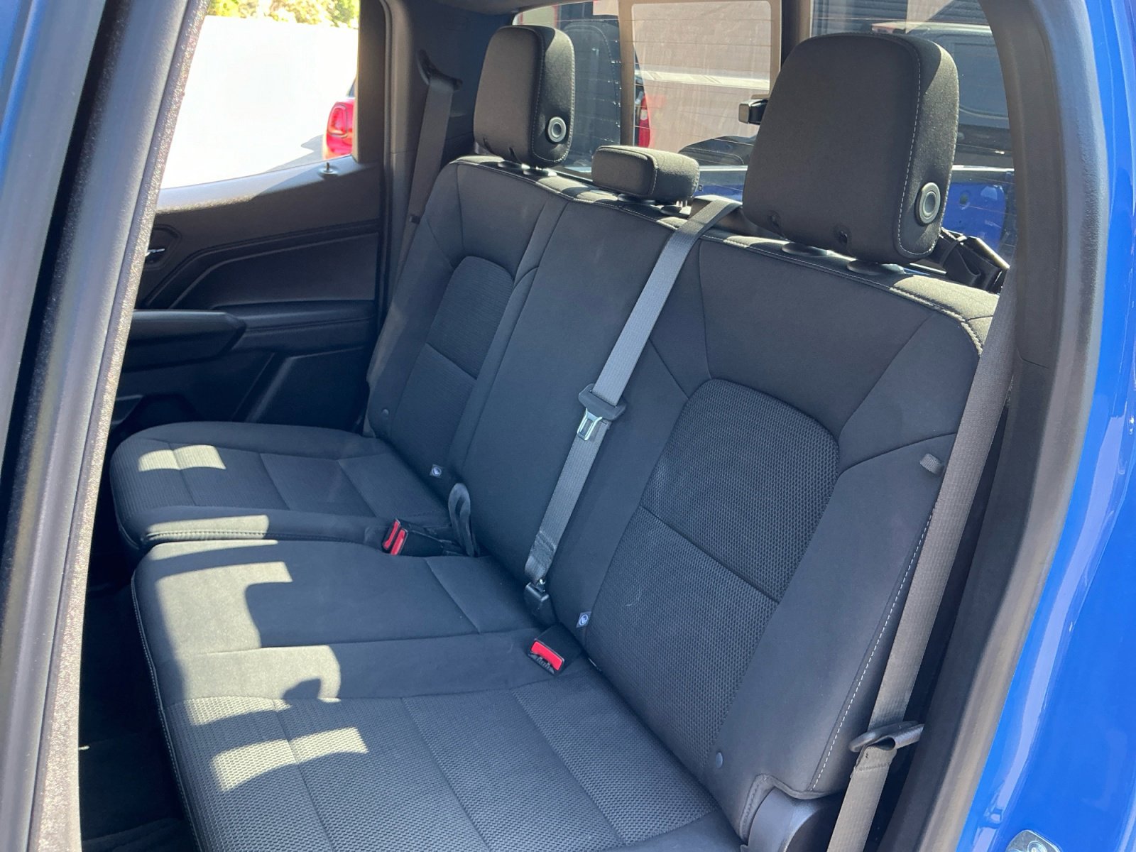 Used 2025 GMC Canyon Elevation w/ Convenience Package image 19