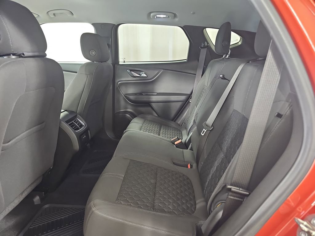 Used 2021 Chevrolet Blazer LT AWD/4WD image 17