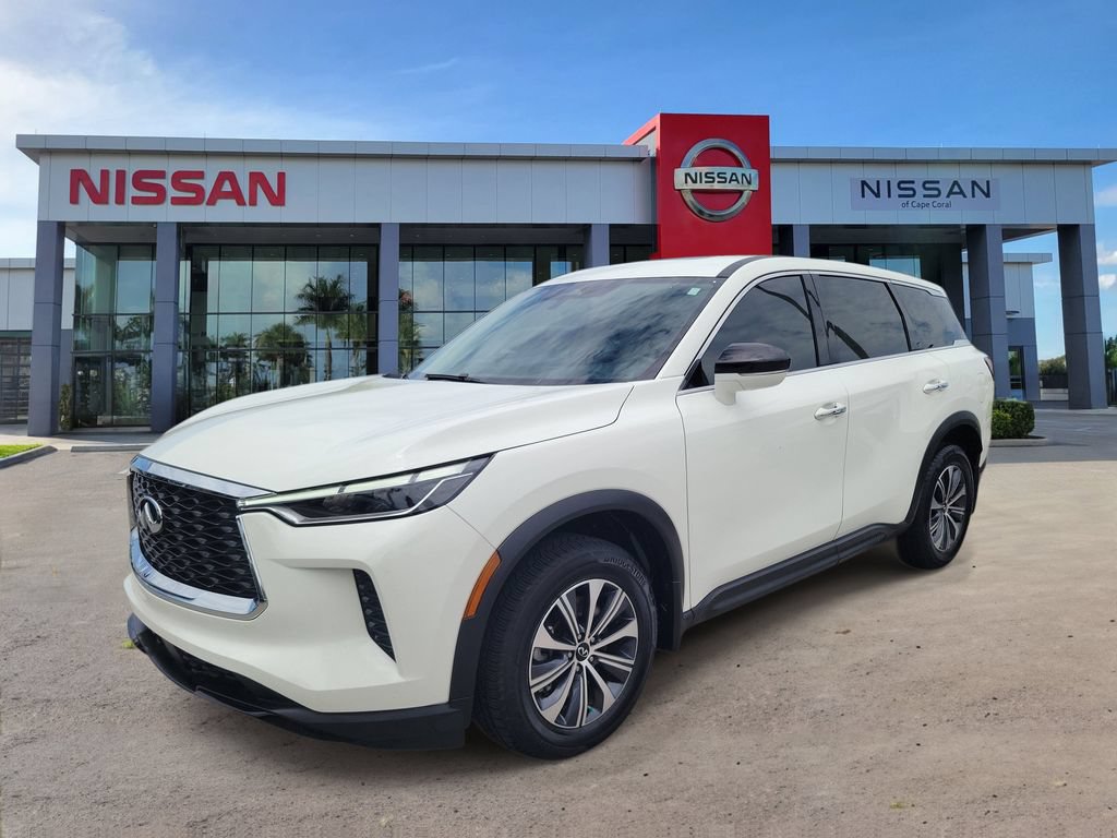 Used 2023 INFINITI QX60 Pure FWD image 5
