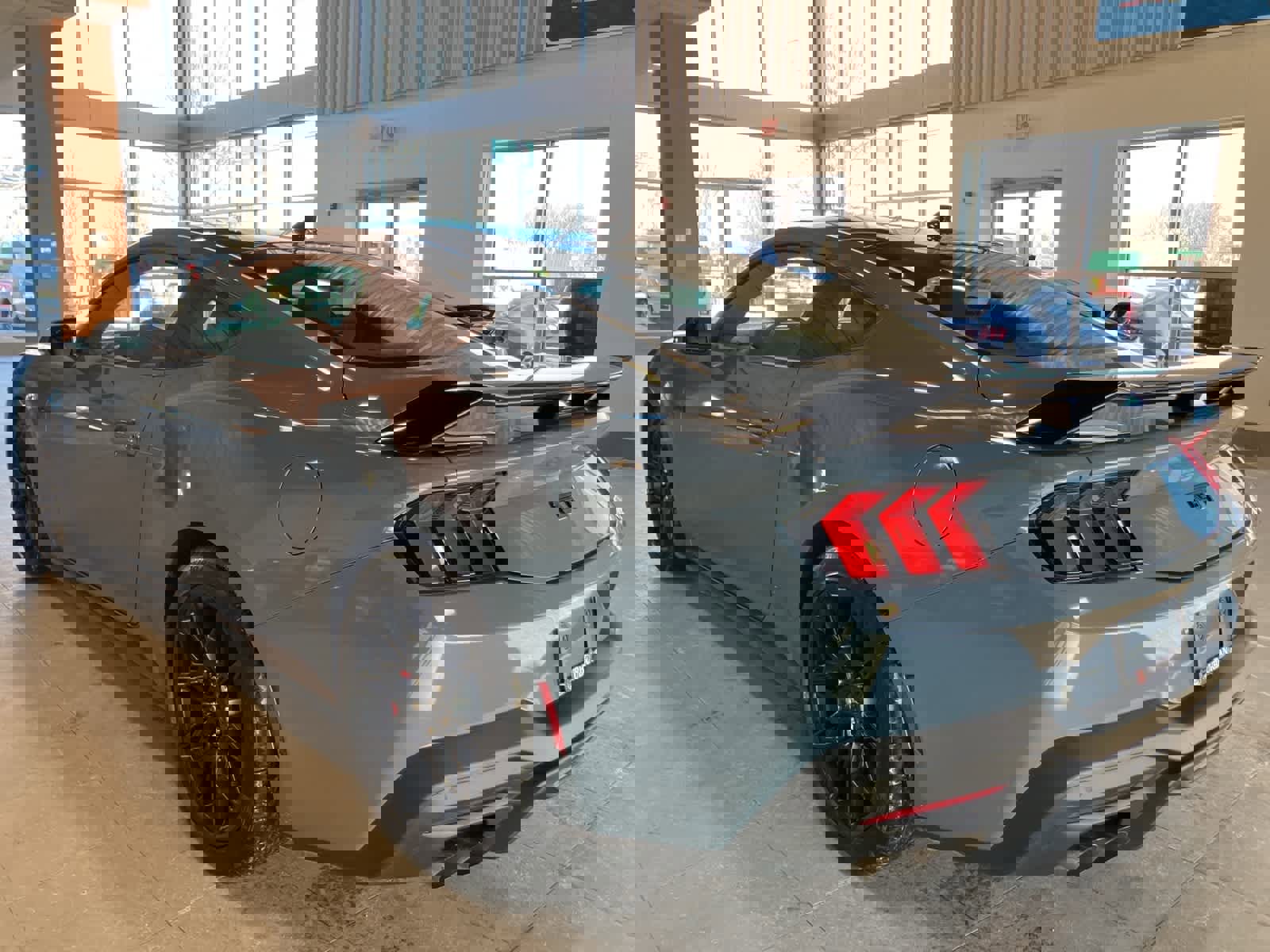 Used 2024 Ford Mustang GT Premium w/ GT Performance Package image 7