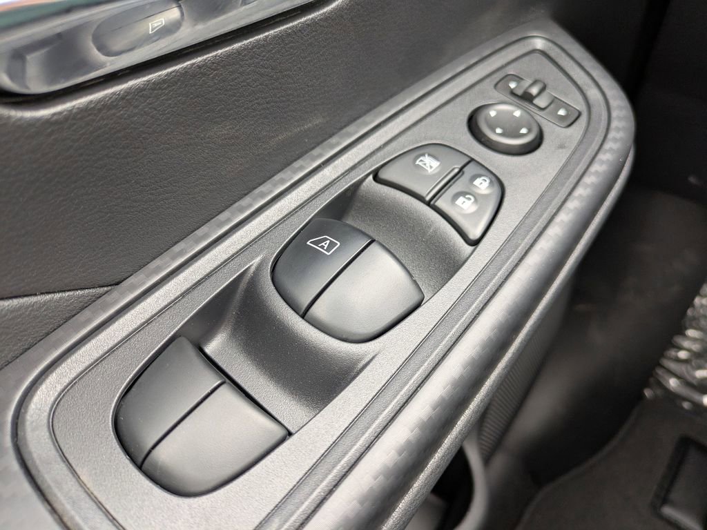 New 2025 Nissan Versa SV w/ Trunk Package image 21