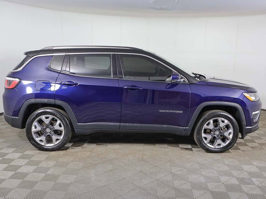 Used 2018 Jeep Compass Limited w/ Navigation Group image 12