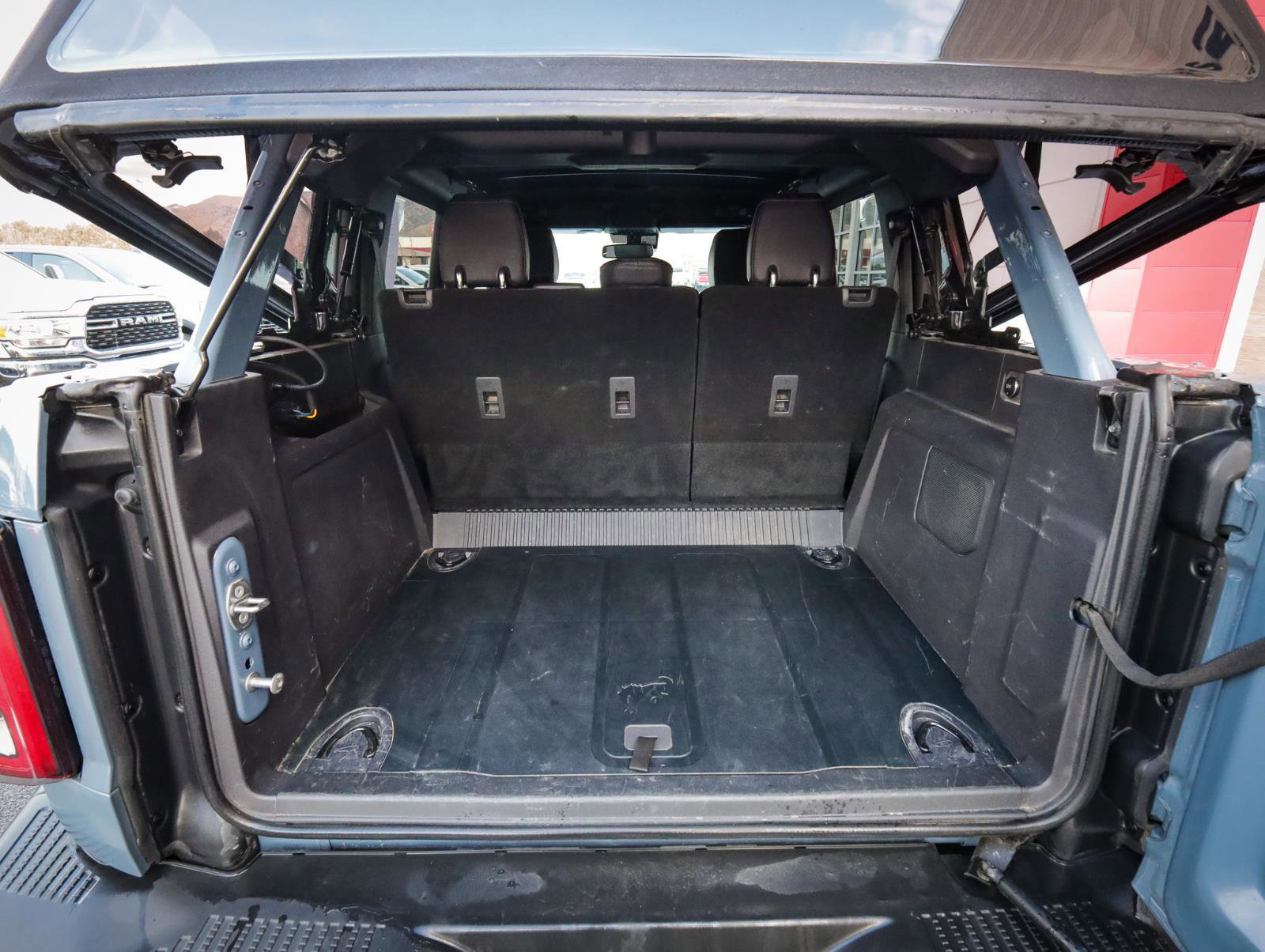 Used 2024 Ford Bronco Badlands image 29