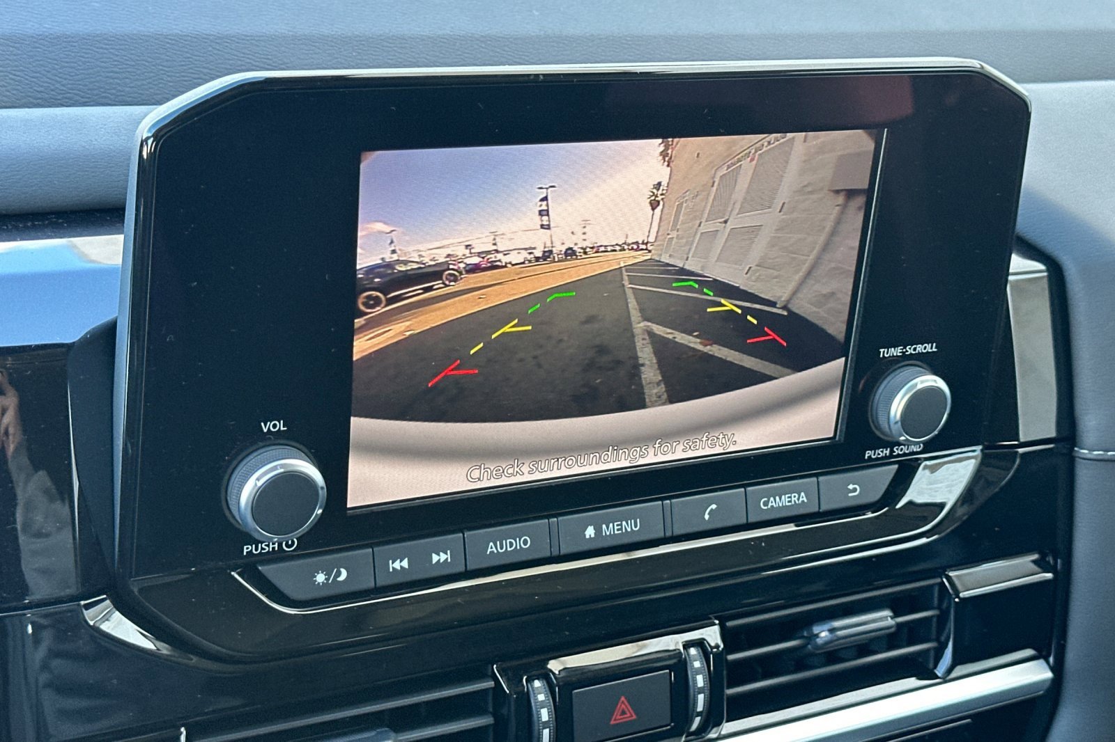 New 2025 Nissan Pathfinder SV w/ Black Appearance Package image 17