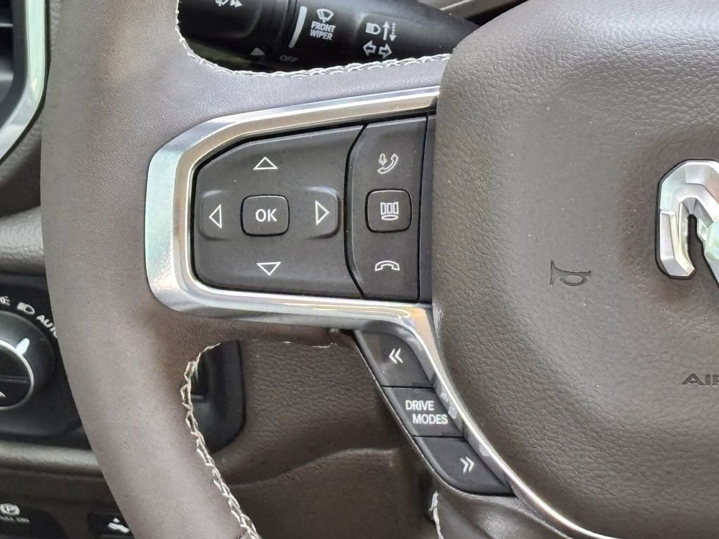 New 2025 RAM 1500 Laramie AWD/4WD image 14