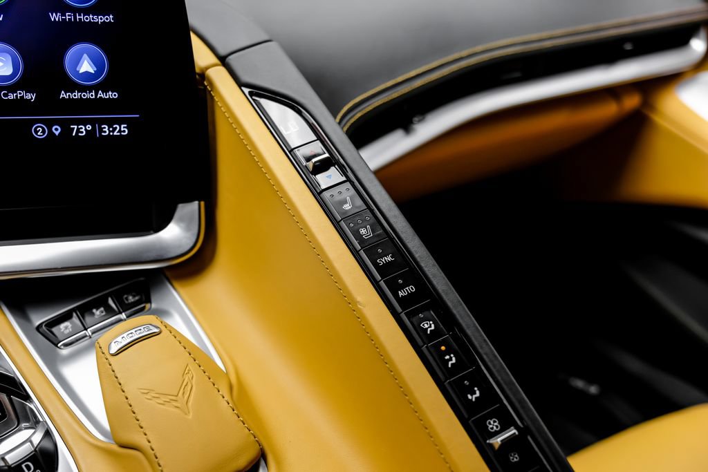 Used 2021 Chevrolet Corvette Stingray Premium Cpe w/ Engine Appearance Package RWD image 29