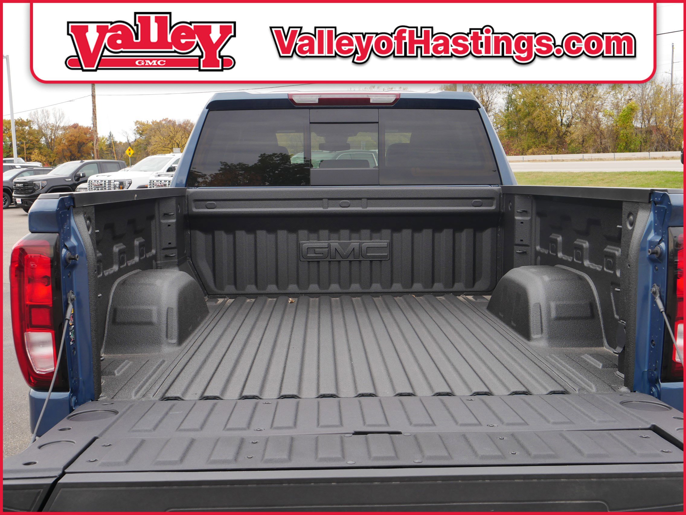 New 2026 GMC Sierra 1500 Elevation w/ Elevation Premium Package image 6