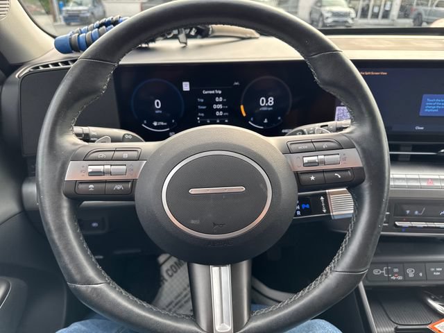Used 2024 Hyundai Kona Limited FWD image 16