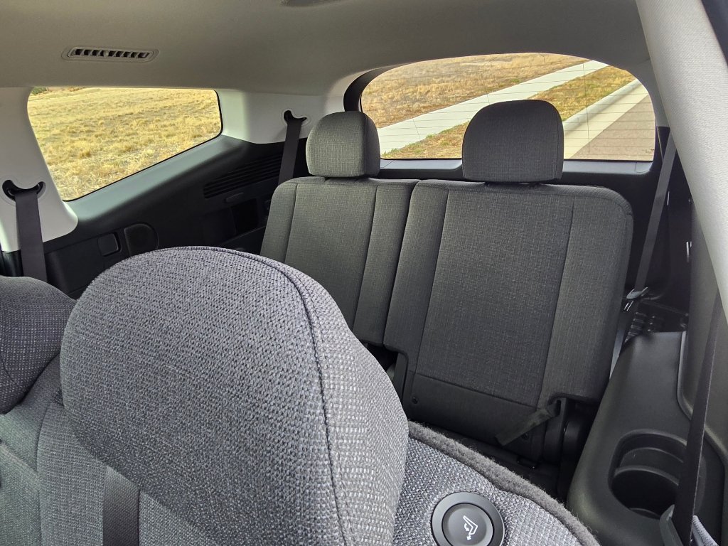 New 2026 Hyundai Ioniq 9 SE AWD/4WD image 15