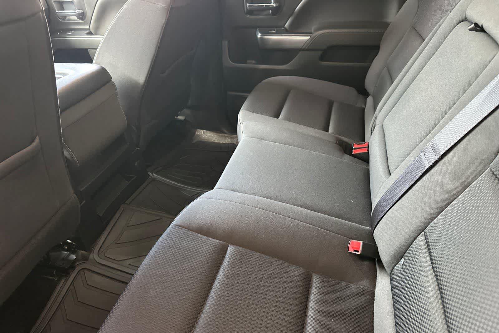 Used 2017 Chevrolet Silverado 1500 LT w/ All Star Edition RWD image 5