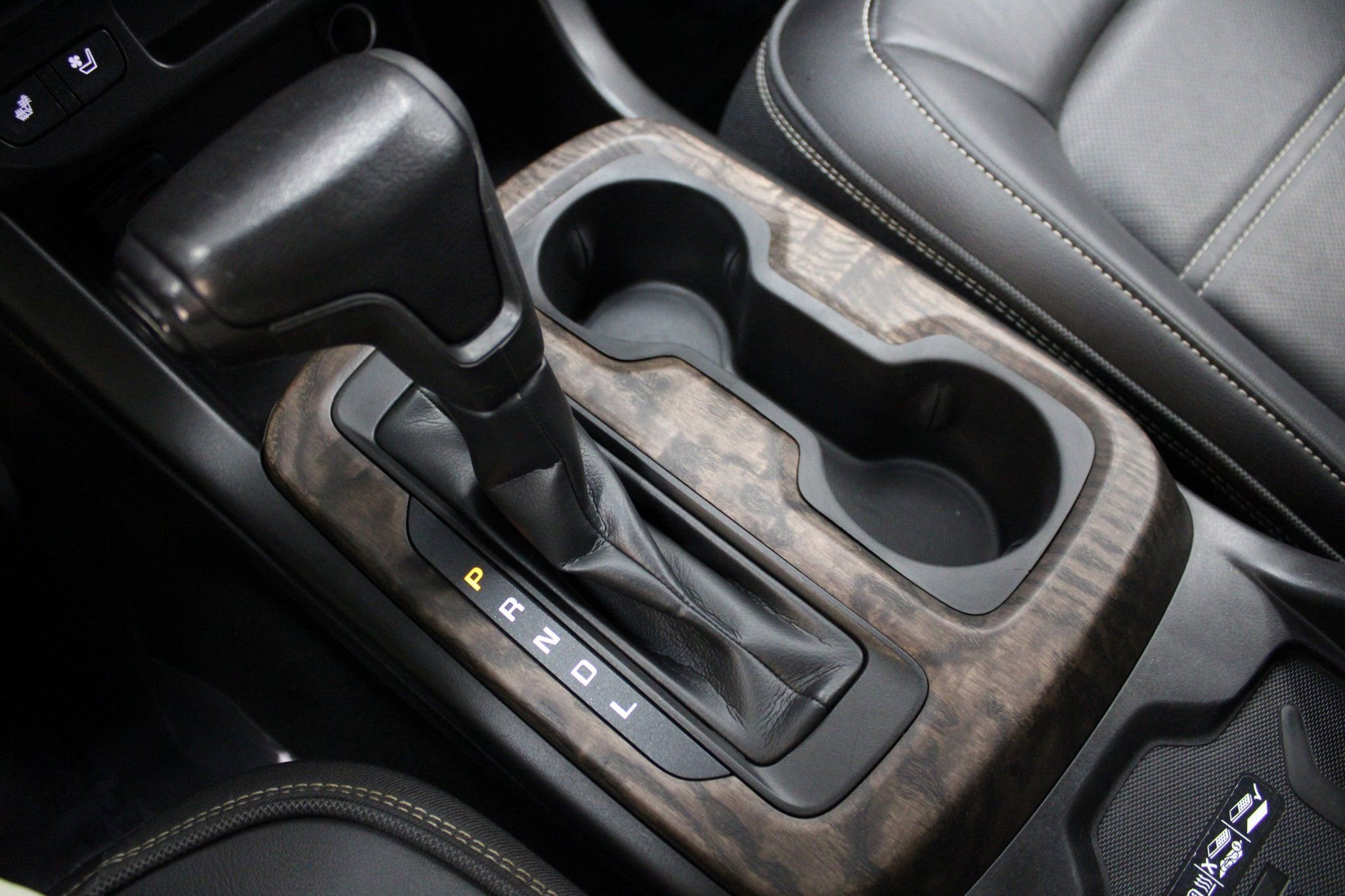 Used 2021 GMC Canyon Denali AWD/4WD image 40