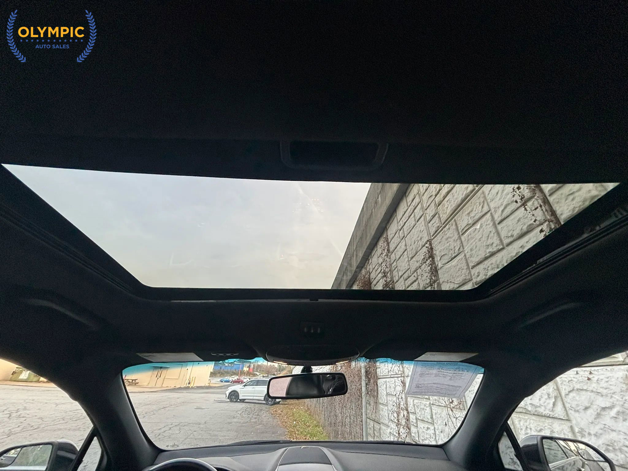 Used 2017 Lincoln MKZ Premiere image 31