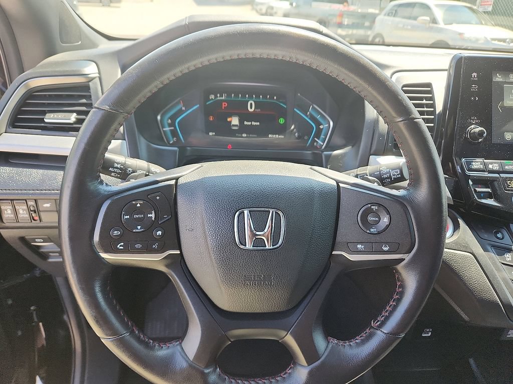 Used 2024 Honda Odyssey Sport image 15