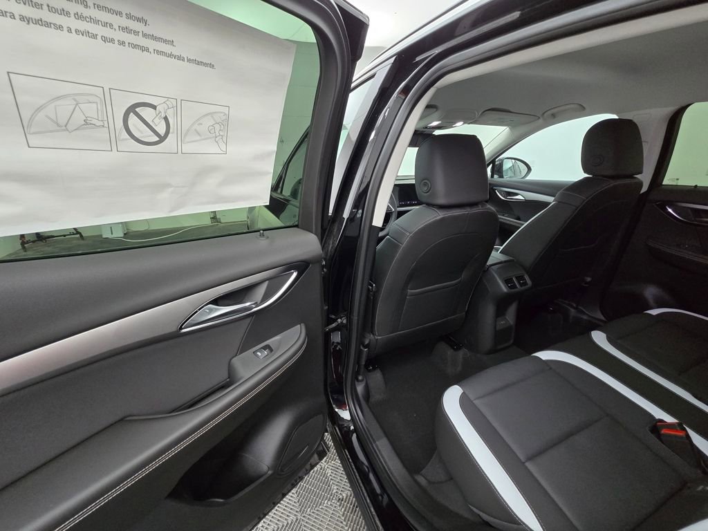 New 2025 Buick Envision Sport Touring image 39