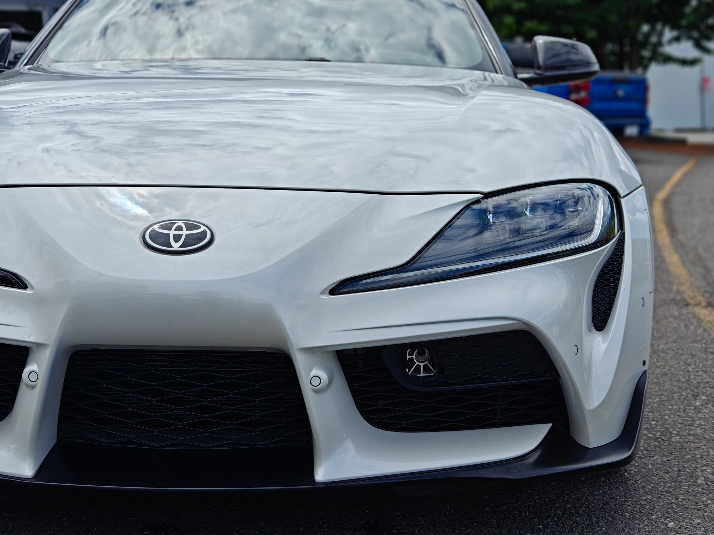 Used 2020 Toyota Supra Premium w/ Driver Assist Package RWD image 4