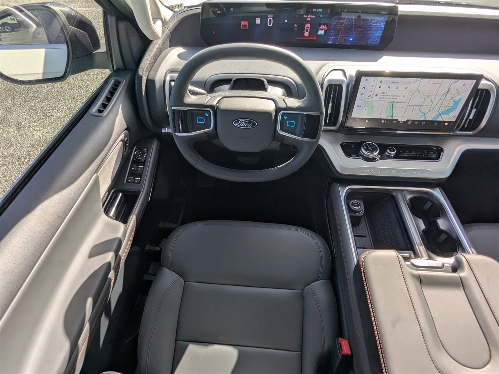 New 2025 Ford Expedition Active image 19