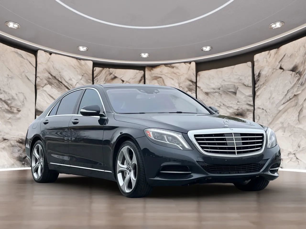 Used 2014 Mercedes-Benz S 550 Sedan image 3