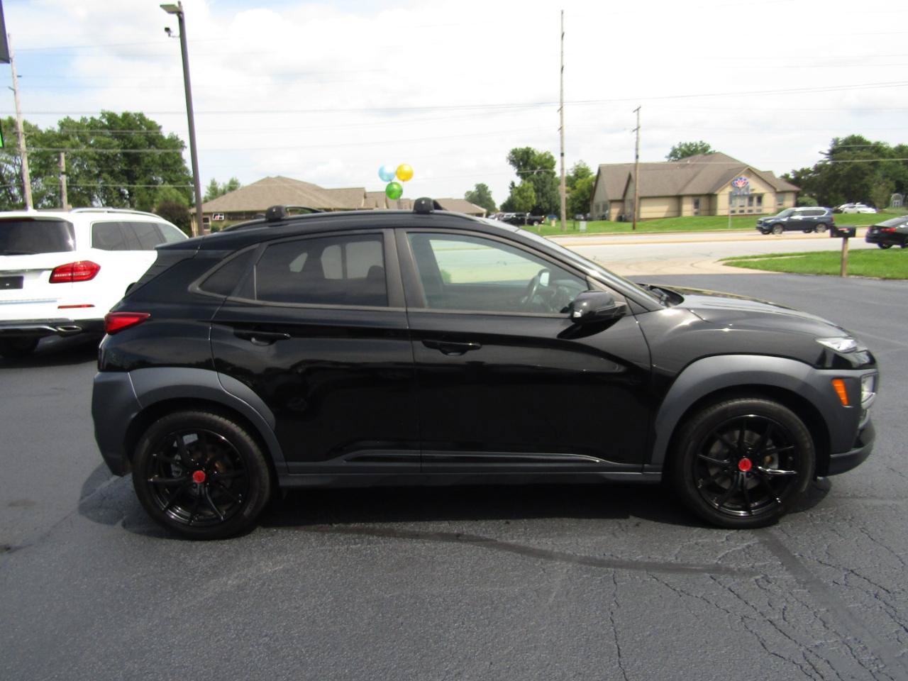 Used 2021 Hyundai Kona Night w/ Cargo Package FWD image 9