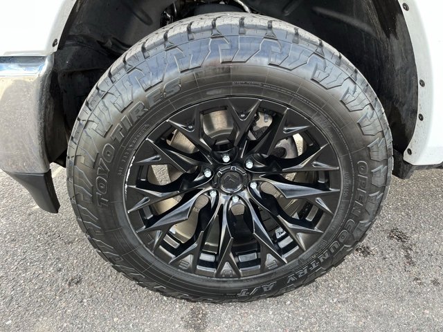 Used 2020 RAM 1500 Limited w/ Off Road Group image 9