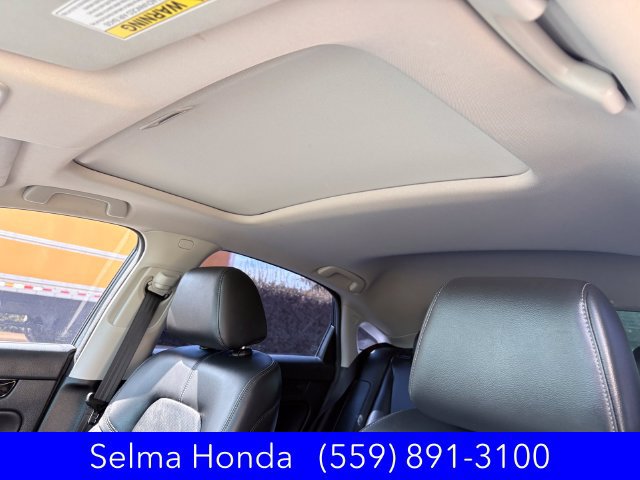 Certified 2024 Honda Civic EX-L image 9