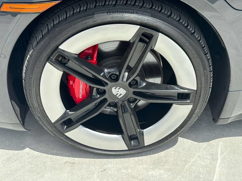 Certified 2025 Porsche Taycan 4S AWD/4WD image 8