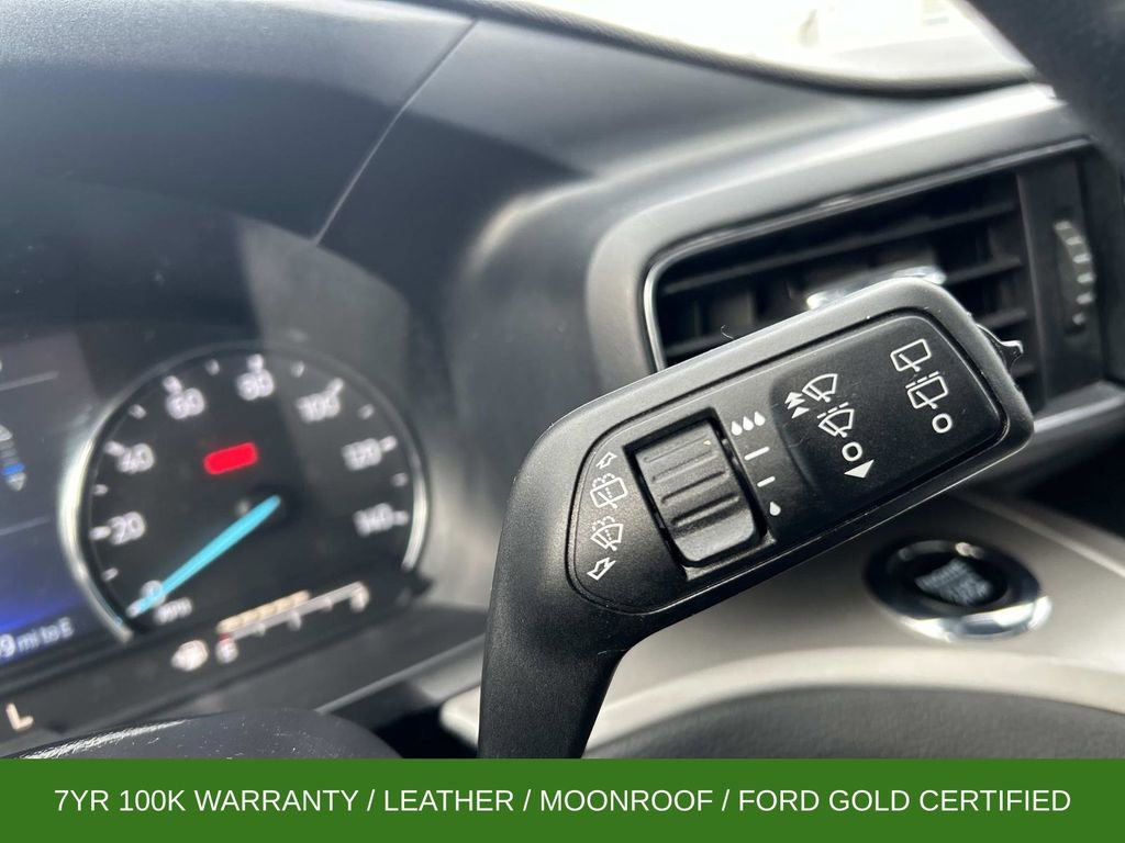 Certified 2022 Ford Explorer XLT w/ Equipment Group 202A image 27