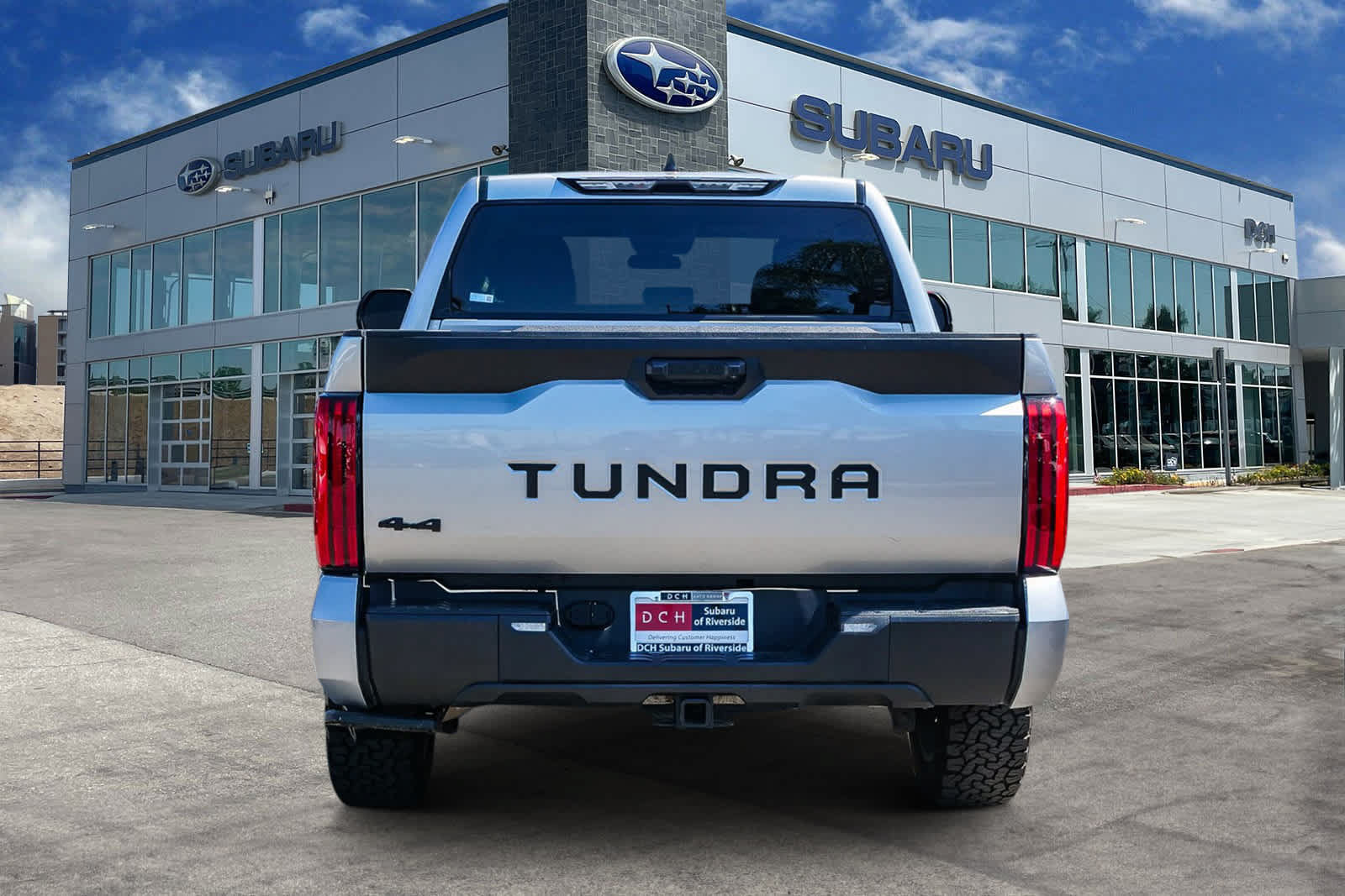 Used 2023 Toyota Tundra SR5 AWD/4WD image 5