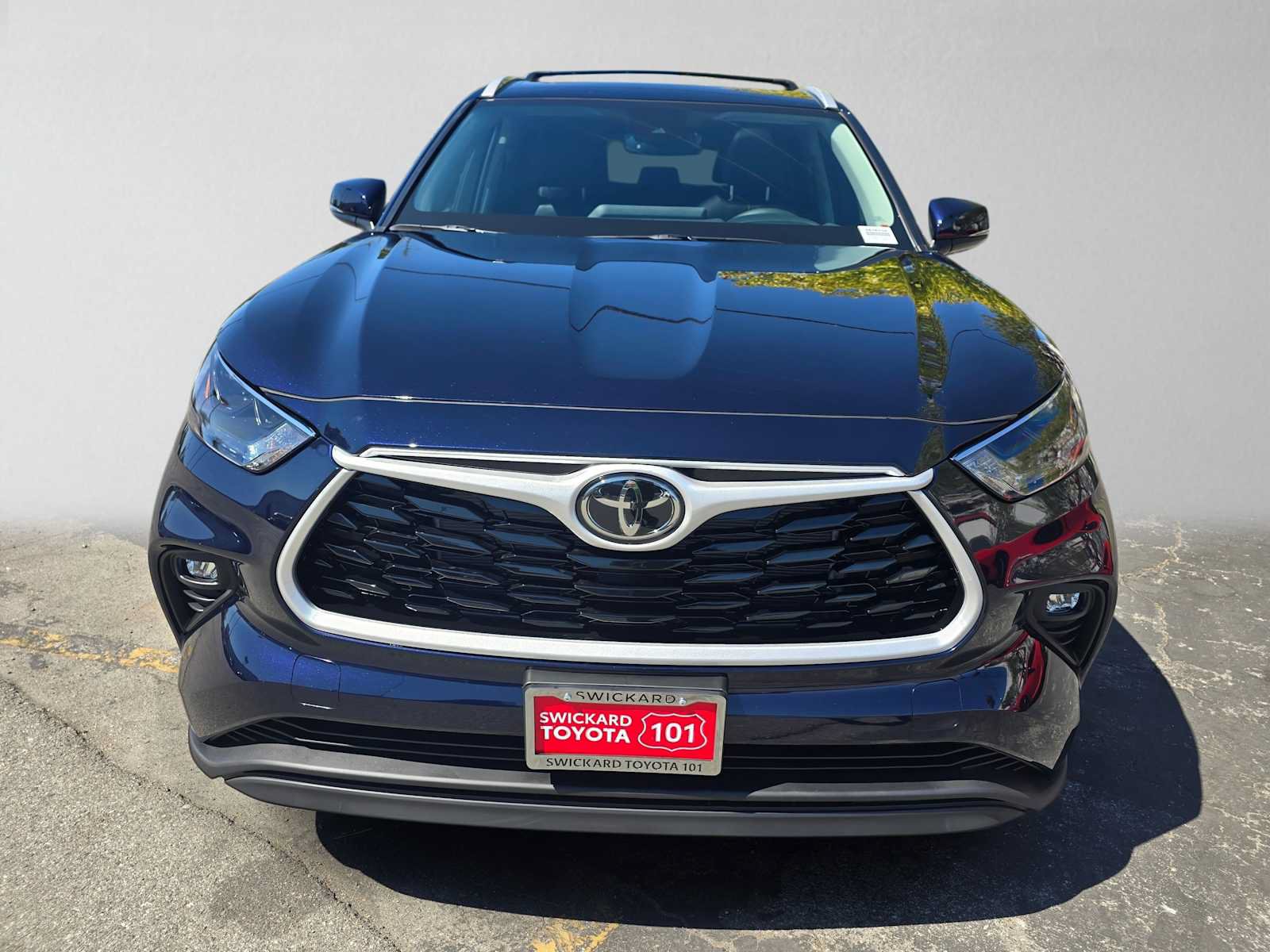 New 2026 Toyota Highlander XLE AWD/4WD image 8
