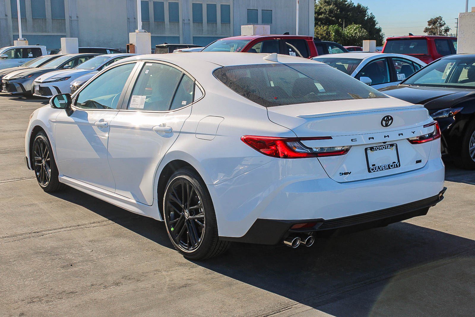 New 2026 Toyota Camry SE image 7
