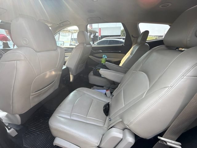 Used 2018 Buick Enclave Essence w/ Trailering Package FWD image 12