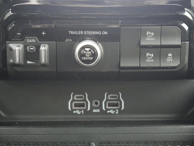 New 2026 RAM 1500 Big Horn AWD/4WD image 24