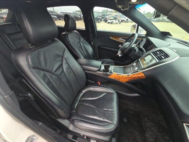 Used 2018 Lincoln MKX Select w/ Select Plus Package image 6