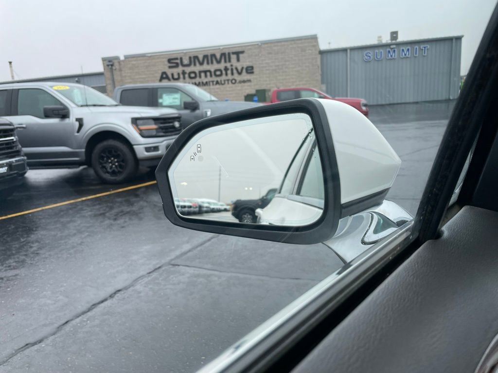 Used 2016 Lincoln MKZ w/ Equipment Group 300A Reserve image 40