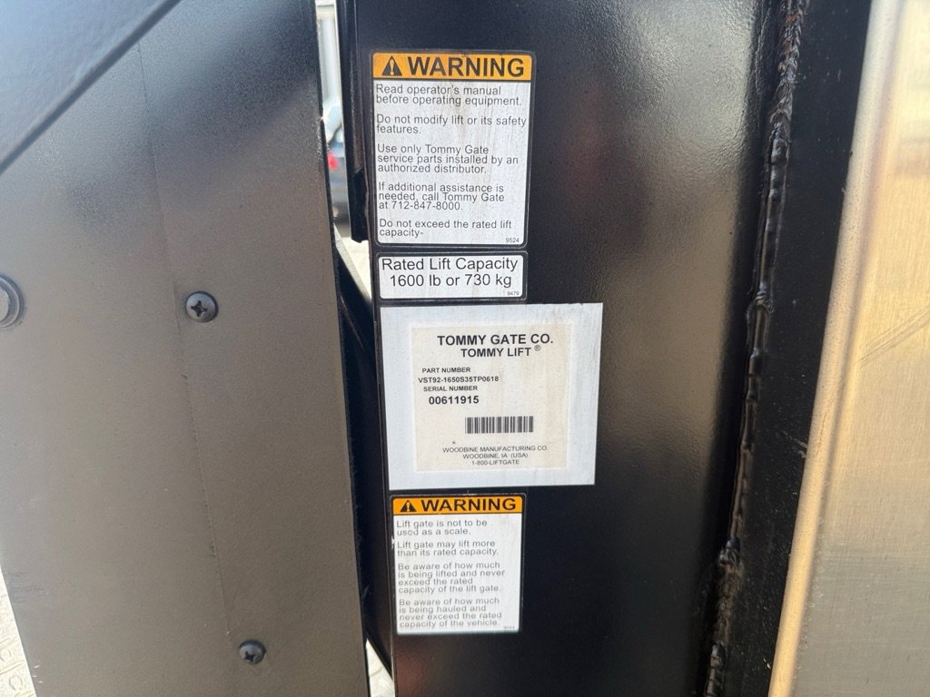 Used 2016 Ford E-350 and Econoline 350 Super Duty image 10