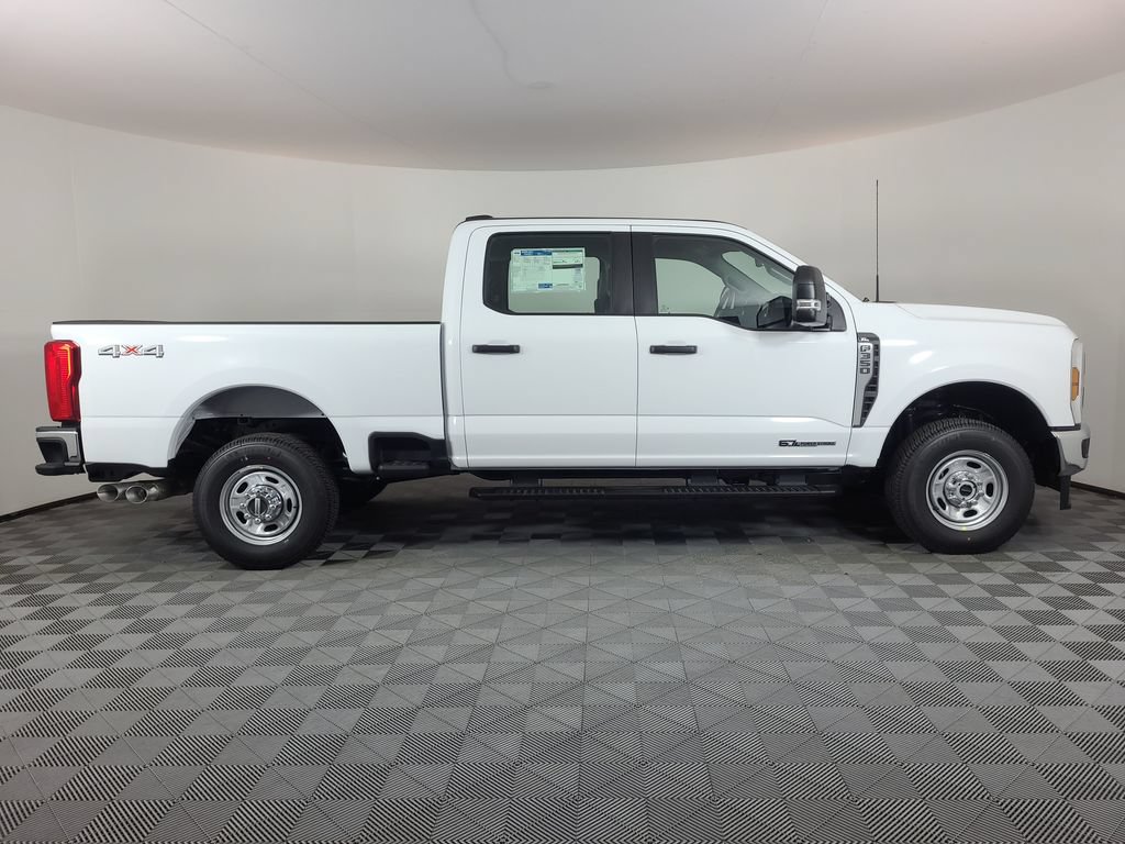 New 2026 Ford F350 XL w/ XL Chrome Package AWD/4WD image 2
