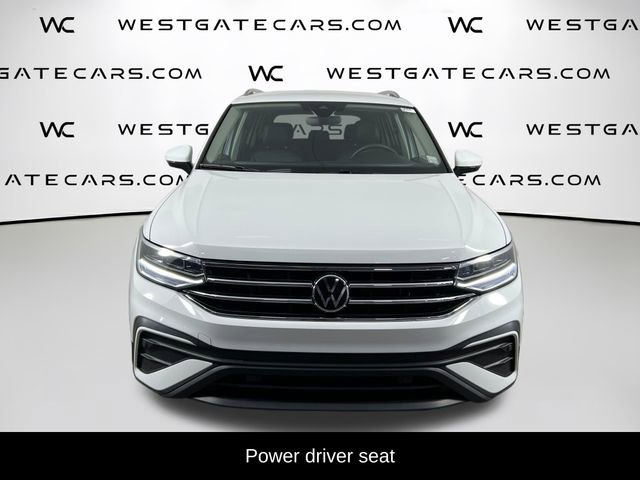 Used 2024 Volkswagen Tiguan SE image 4