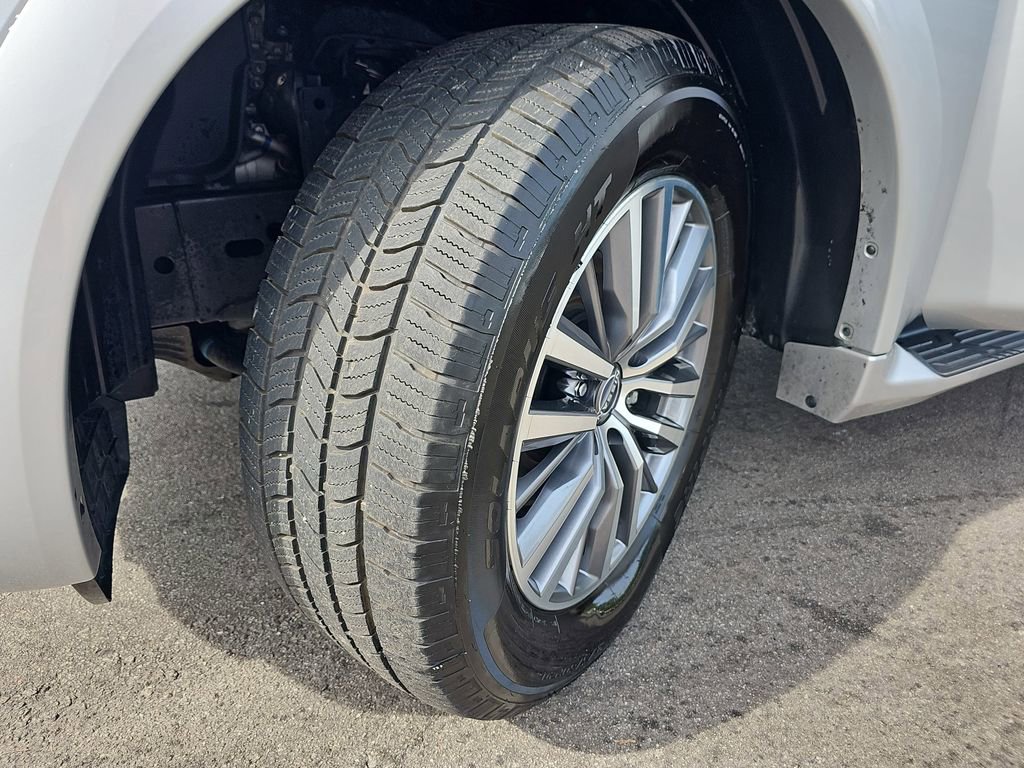 Used 2024 Nissan Armada SL AWD/4WD image 38