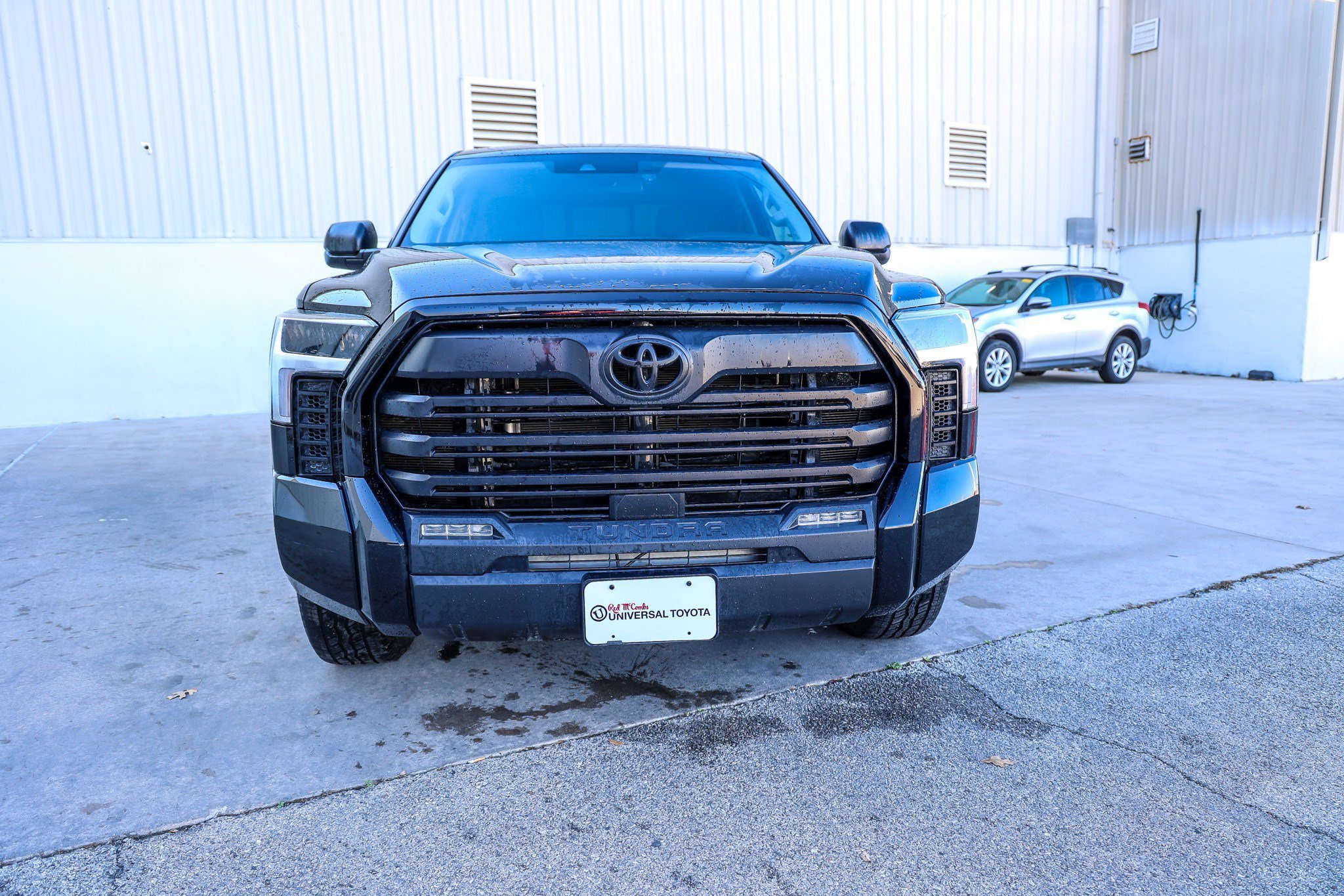 Used 2023 Toyota Tundra SR5 image 3