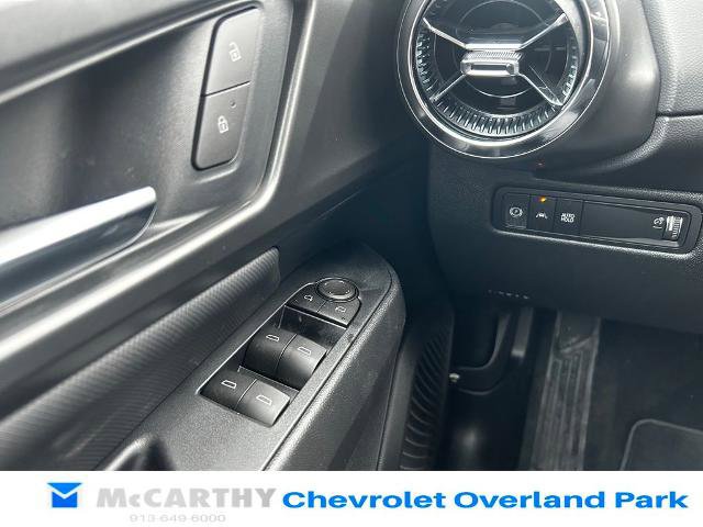 New 2026 Chevrolet Equinox EV LT image 16