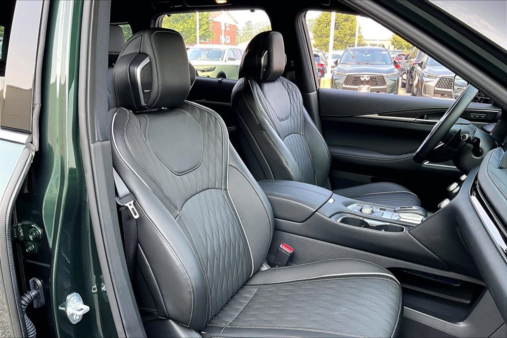 Certified 2026 INFINITI QX60 Autograph w/ Dark Cargo Package AWD/4WD image 28