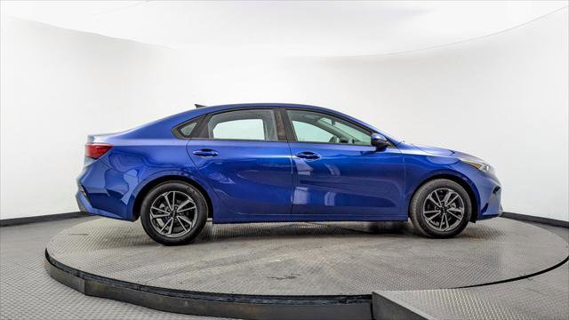 Used 2022 Kia Forte LXS image 9